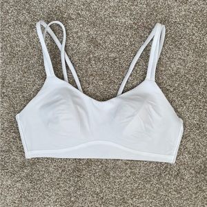 Lululemon like a cloud bra